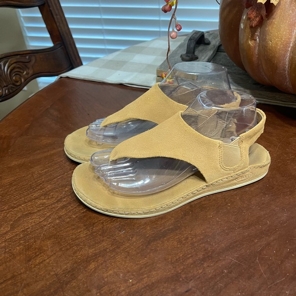 CHACO Wayfarer Post Sandals Suede Leather Thong Slingback - Picture 1 of 12